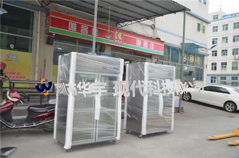 我司为江苏某外资公司提供1000L带PLC显示控制在线激情麻豆(图2)